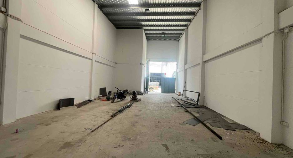 For rent 1 bed warehouse in Bang Lamung, Chonburi