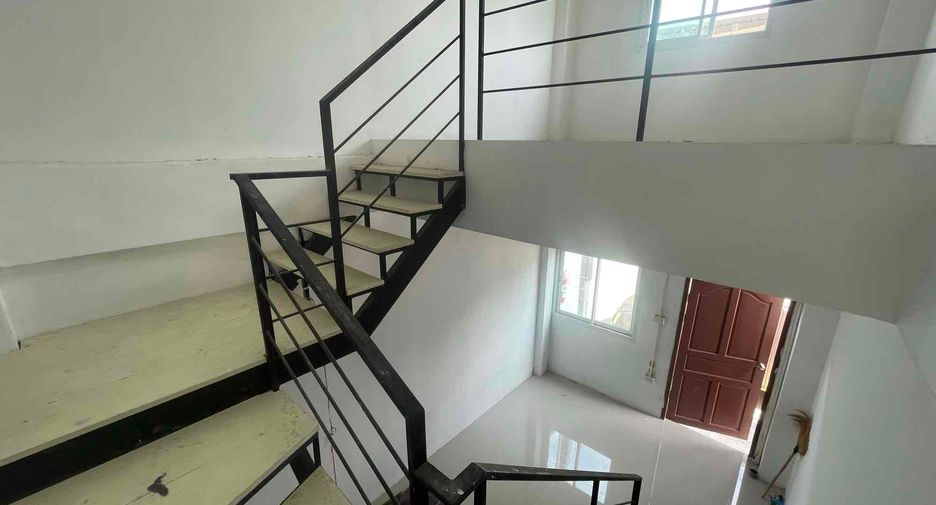 For rent 1 bed warehouse in Bang Lamung, Chonburi