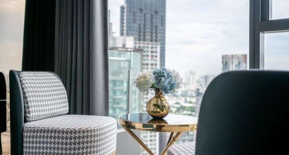 For rent and for sale 2 bedrooms condo in Watthana, Bangkok