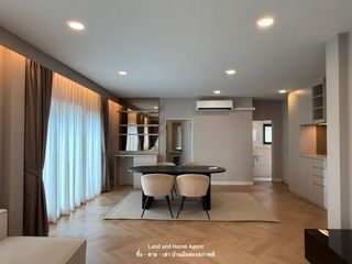Casa en venta de 4 habitaciones en Bang Phli, Samut Prakan