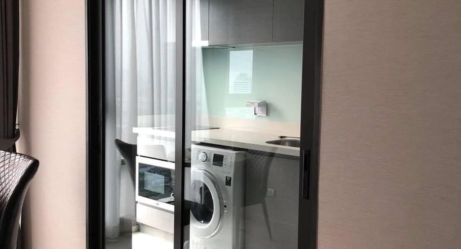 For rent 1 bed condo in Khlong Toei, Bangkok