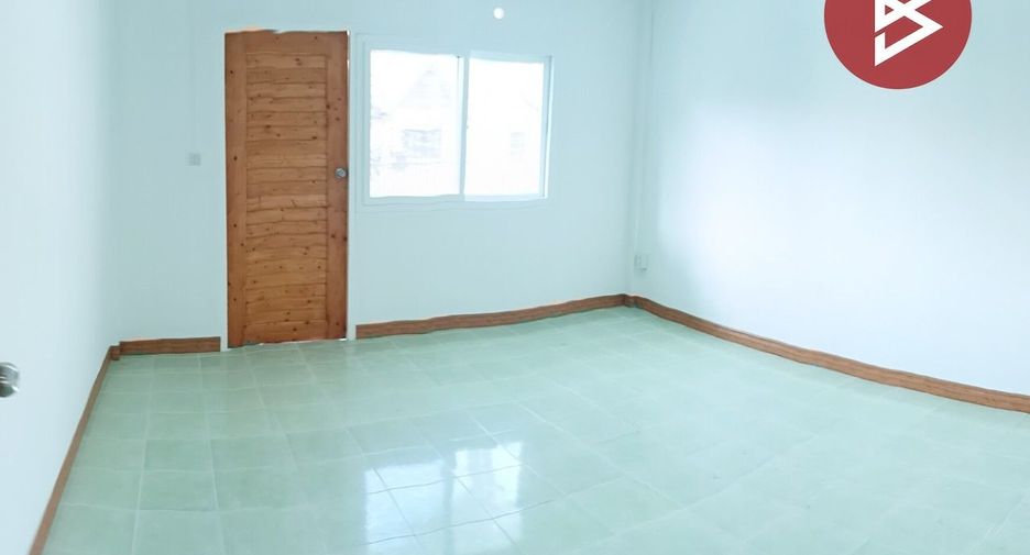 Casa adosada en venta de 2 habitaciones en Bang Bo, Samut Prakan