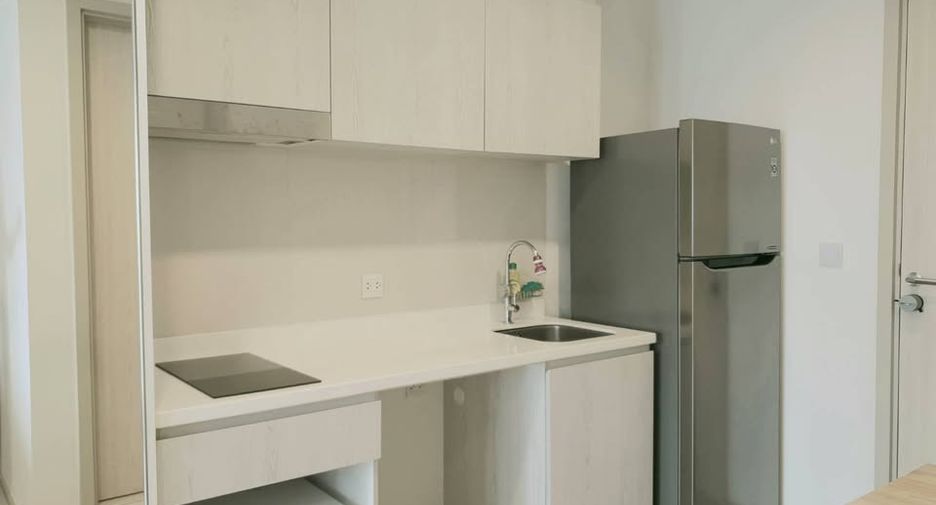Wohnung zur Miete mit 1 Zimmer in Pathum Wan, Bangkok