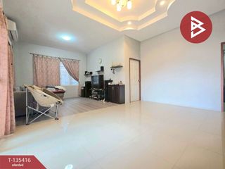 For sale 3 bedrooms house in Ban Bueng, Chonburi