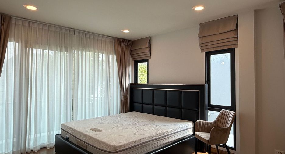 ให้เช่า 4 ห้องนอน บ้านเดี่ยว ใน บางพลี, สมุทรปราการ