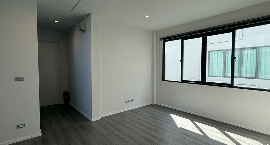 ขาย 4 ห้องนอน บ้านเดี่ยว ใน ประเวศ, กรุงเทพฯ