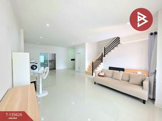 Reihenhaus zum Kauf mit 3 Zimmer in Si Racha, Chonburi
