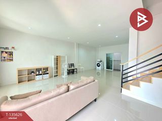 Reihenhaus zum Kauf mit 3 Zimmer in Si Racha, Chonburi
