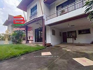 For sale 3 bedrooms house in Don Mueang, Bangkok