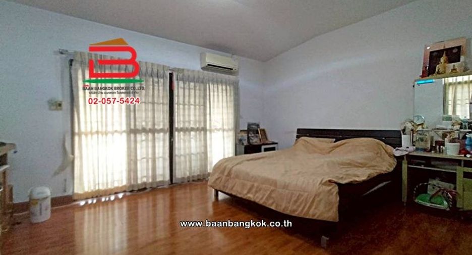 For sale 3 bedrooms house in Don Mueang, Bangkok