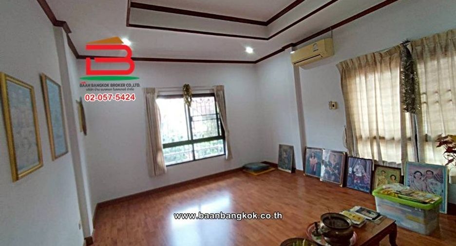For sale 3 bedrooms house in Don Mueang, Bangkok