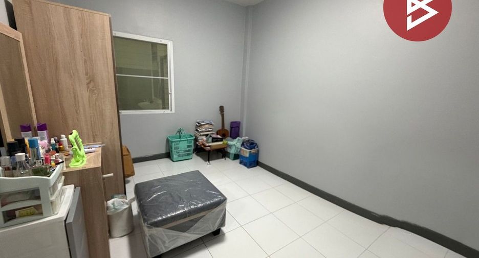 For sale 2 bedrooms townhouse in Phan Thong, Chonburi