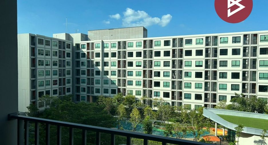For sale 1 bed condo in Si Racha, Chonburi