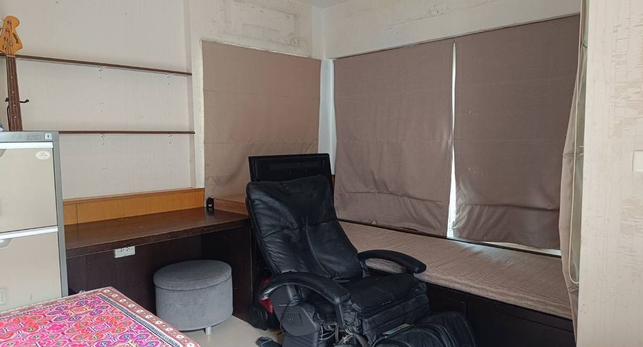 Haus zum Kauf mit 3 Zimmer in Bang Kapi, Bangkok