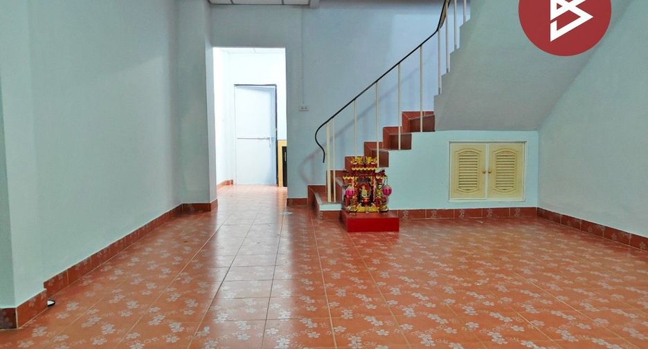For sale 2 bedrooms townhouse in Mueang Chachoengsao, Chachoengsao
