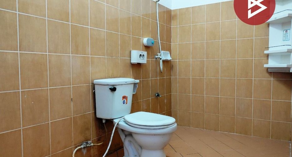 For sale 2 bedrooms townhouse in Mueang Chachoengsao, Chachoengsao