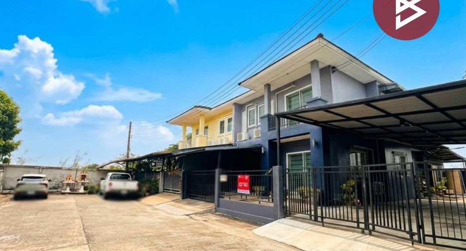 Casa en venta de 3 habitaciones en Phutthamonthon, Nakhon Pathom