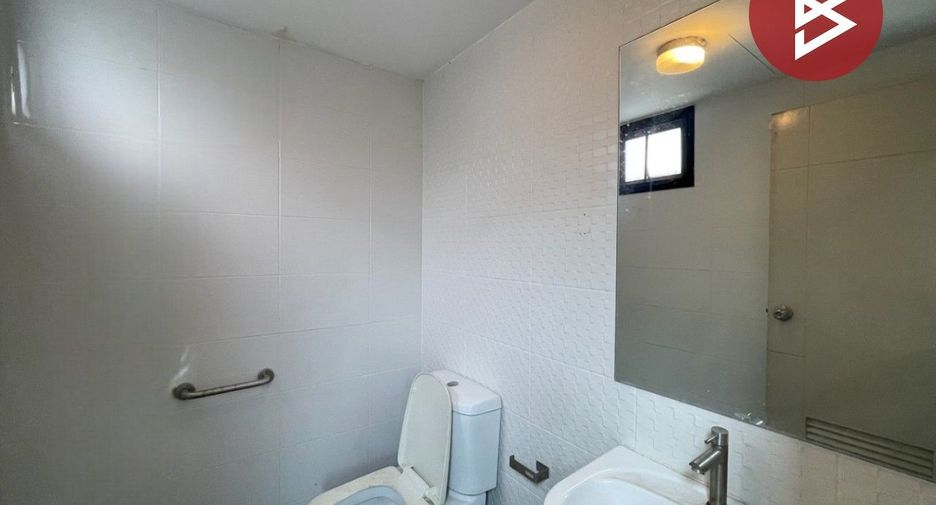 For sale 3 bedrooms townhouse in Bang Phli, Samut Prakan