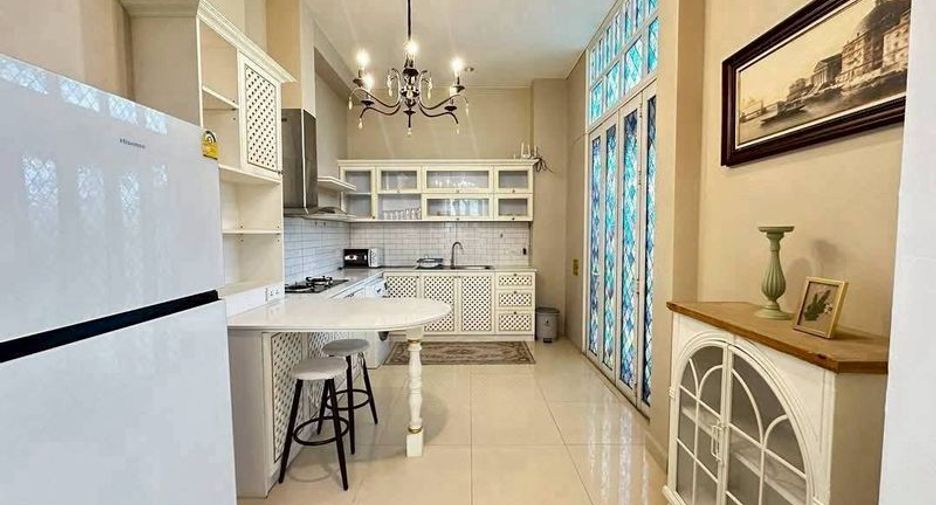 For rent 3 bedrooms house in Bang Lamung, Chonburi