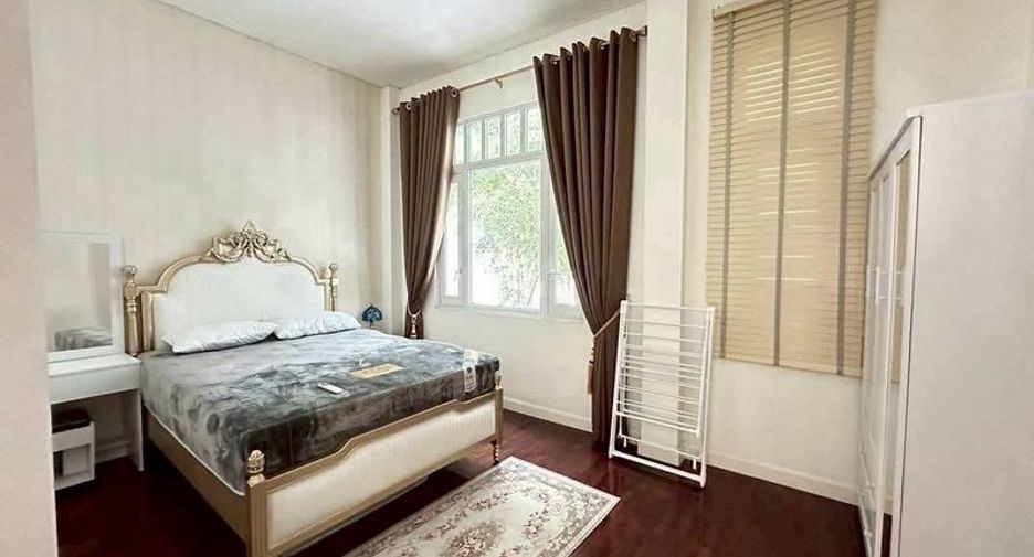For rent 3 bedrooms house in Bang Lamung, Chonburi