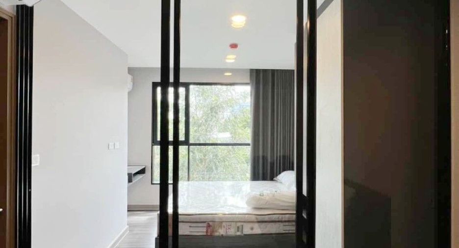 For sale 2 bedrooms condo in Mueang Samut Prakan, Samut Prakan