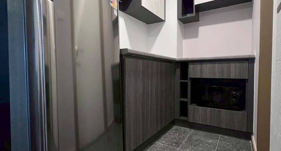 For sale 2 bedrooms condo in Mueang Samut Prakan, Samut Prakan