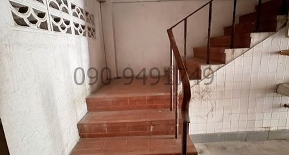 For sale 2 bedrooms retail Space in Phasi Charoen, Bangkok