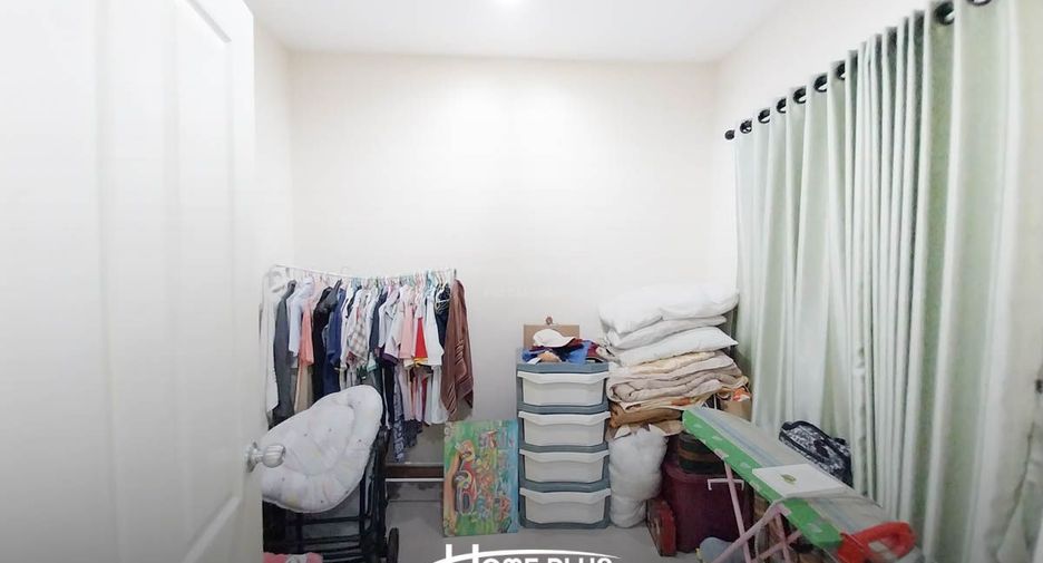 For sale 2 bedrooms townhouse in Bueng Kum, Bangkok