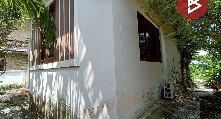 Casa adosada en venta de 2 habitaciones en Mueang Ratchaburi, Ratchaburi