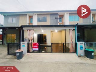 For sale 4 bedrooms townhouse in Bang Pakong, Chachoengsao
