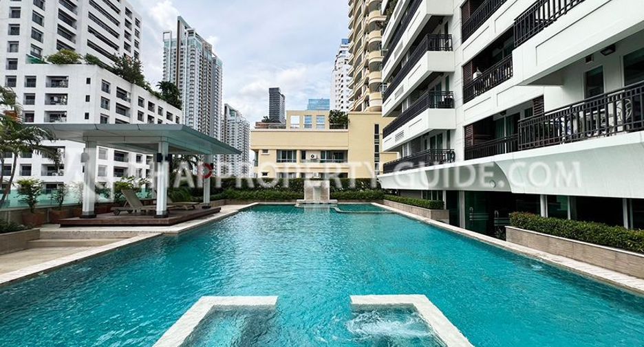 For rent 3 bedrooms condo in Watthana, Bangkok