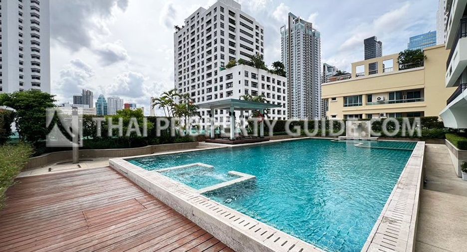 For rent 3 bedrooms condo in Watthana, Bangkok
