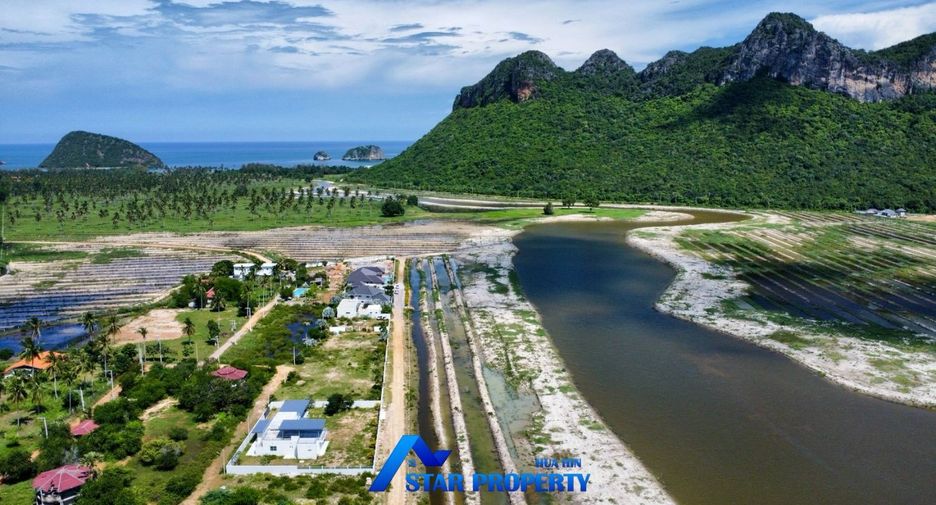 À vendre 3 chambres villa à Sam Roi Yot, Prachuap Khiri Khan