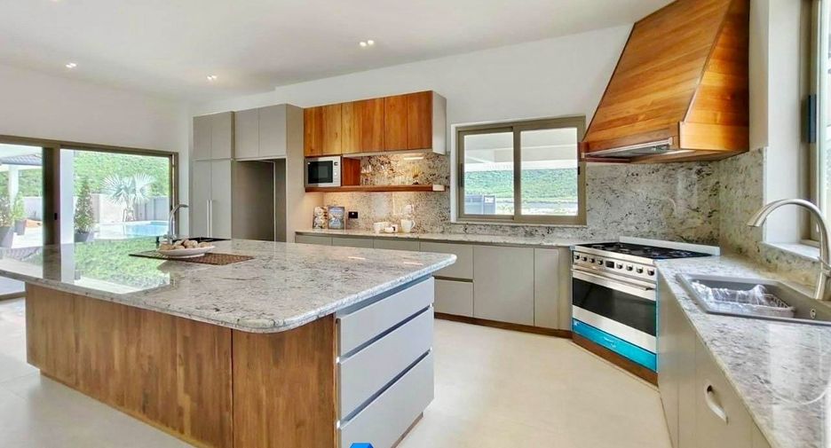 À vendre 3 chambres villa à Sam Roi Yot, Prachuap Khiri Khan