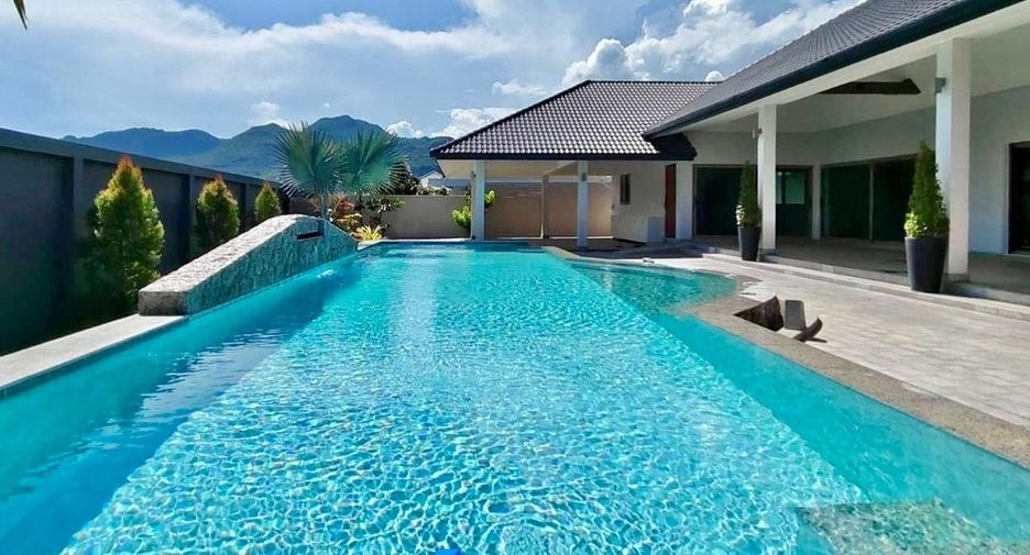 À vendre 3 chambres villa à Sam Roi Yot, Prachuap Khiri Khan