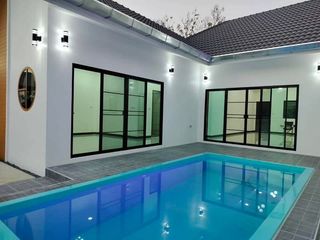 Villa en alquiler y en venta de 3 habitaciones en Doi Saket, Chiang Mai