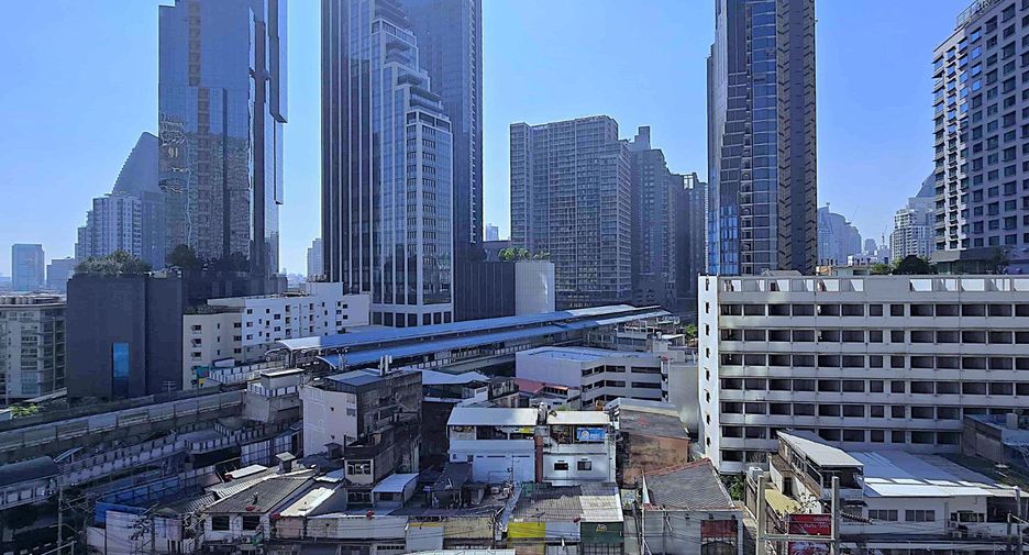 Wohnung zum Kauf mit 2 Zimmer in Khlong Toei, Bangkok