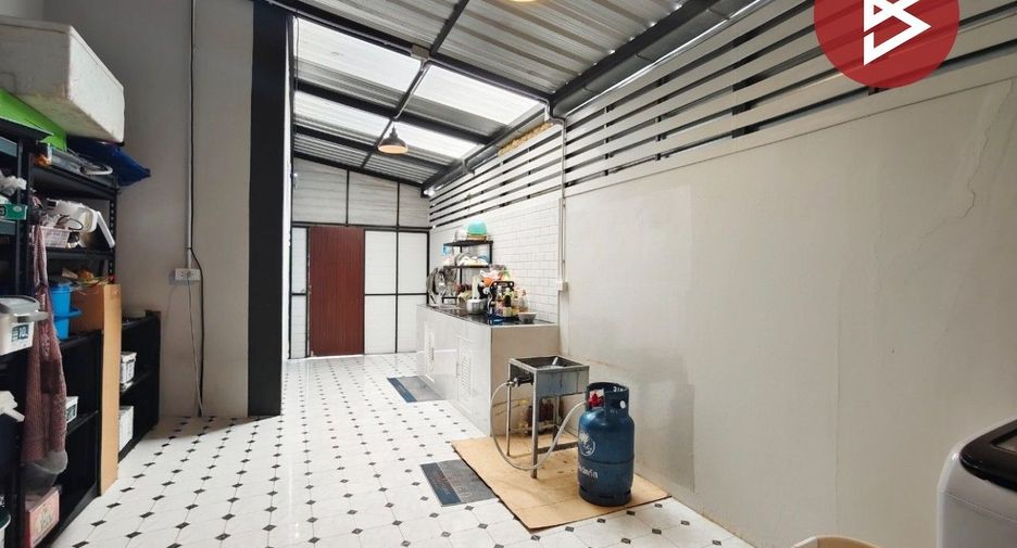 Haus zum Kauf mit 3 Zimmer in Ban Pong, Ratchaburi