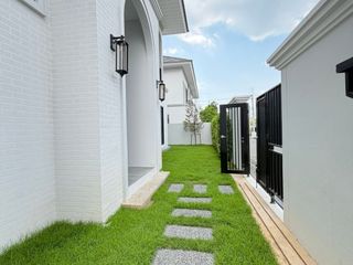 For rent 5 bedrooms villa in Bang Lamung, Chonburi