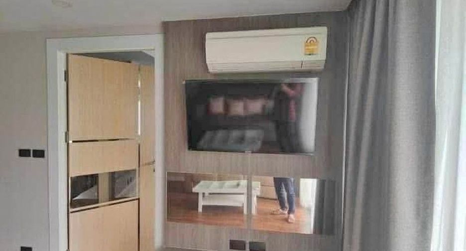 For sale 1 bed condo in Si Racha, Chonburi