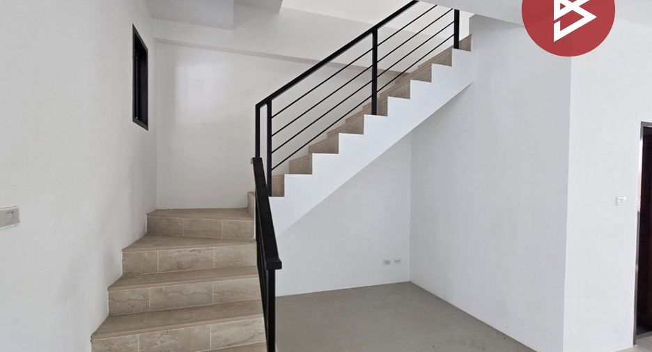 Casa adosada en venta de 2 habitaciones en Mueang Chanthaburi, Chanthaburi