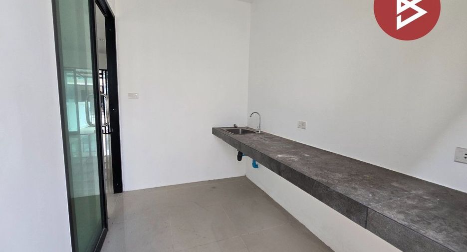 Casa adosada en venta de 2 habitaciones en Mueang Chanthaburi, Chanthaburi