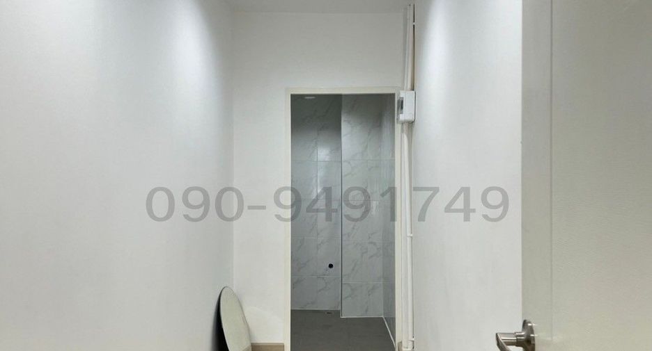 For rent 2 bedrooms retail Space in Phra Khanong, Bangkok
