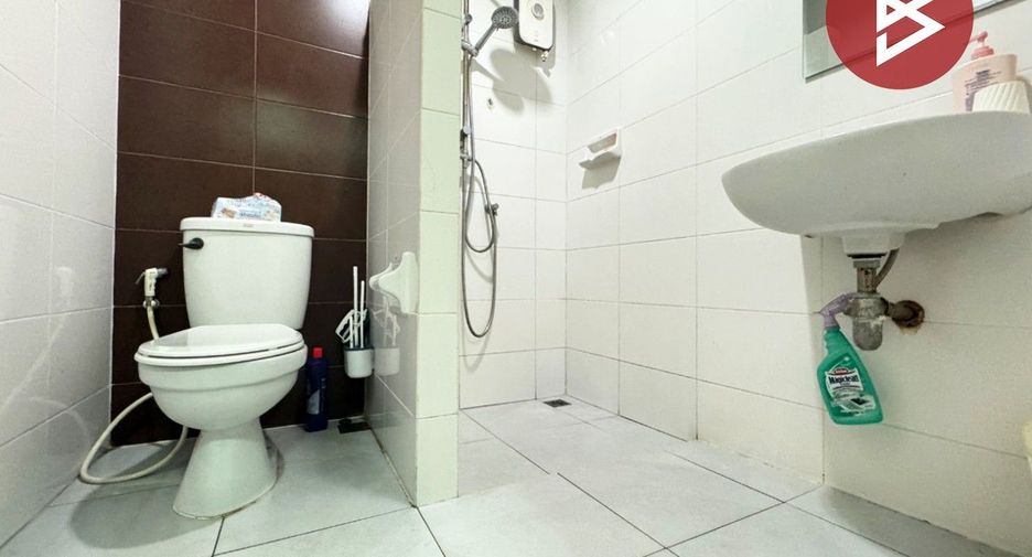 Продажа 3 спальни таунхаус в Bang Sao Thong, Самутпракан