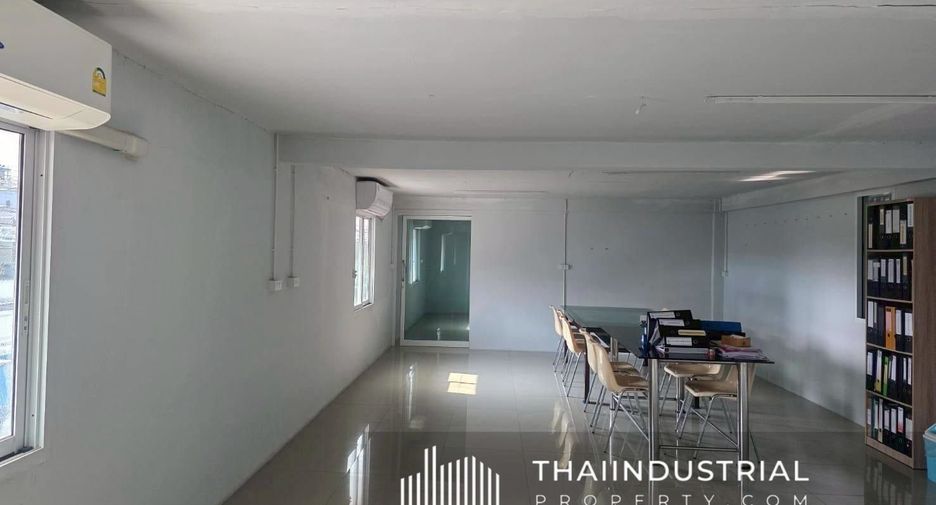 For rent warehouse in Mueang Samut Prakan, Samut Prakan