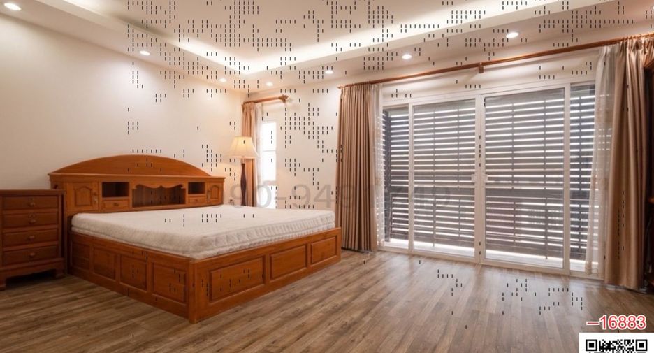 For rent 7 bedrooms townhouse in Don Mueang, Bangkok