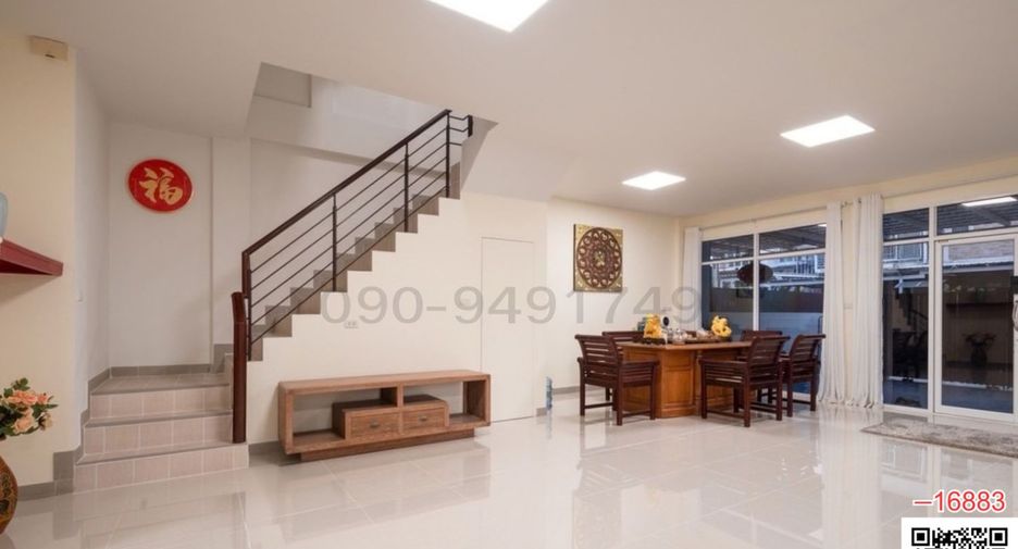 For rent 7 bedrooms townhouse in Don Mueang, Bangkok