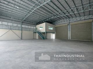À louer entrepôt à Phanat Nikhom, Chonburi