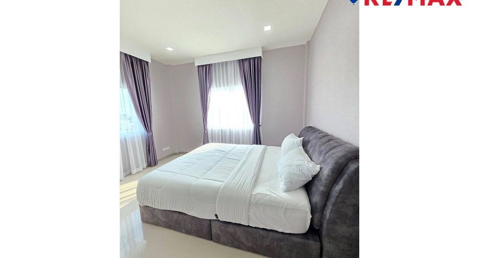 À vendre 5 chambres maison à Bang Lamung, Chonburi
