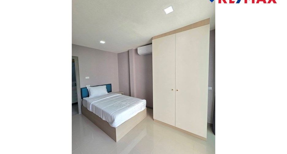 À vendre 5 chambres maison à Bang Lamung, Chonburi